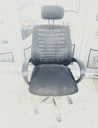 غراض لبيع قالعه وشالخه ودريل هوة كبير وزغير ورفوف وتانكي دهن 1000لتر و...