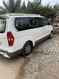 هيونداي H1 • ٢٠١٤ • باسمي