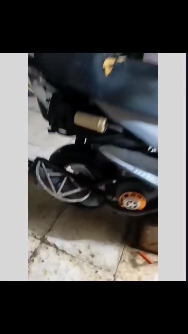 سلام عليكم ماكس حربيه للبيع سعر خاص  وتددل


**إذا كنت صاحب هذا الإعلان وتريد حذفه لأي سبب، رجاءا أرسل رسالة إلى الدعم الفني**