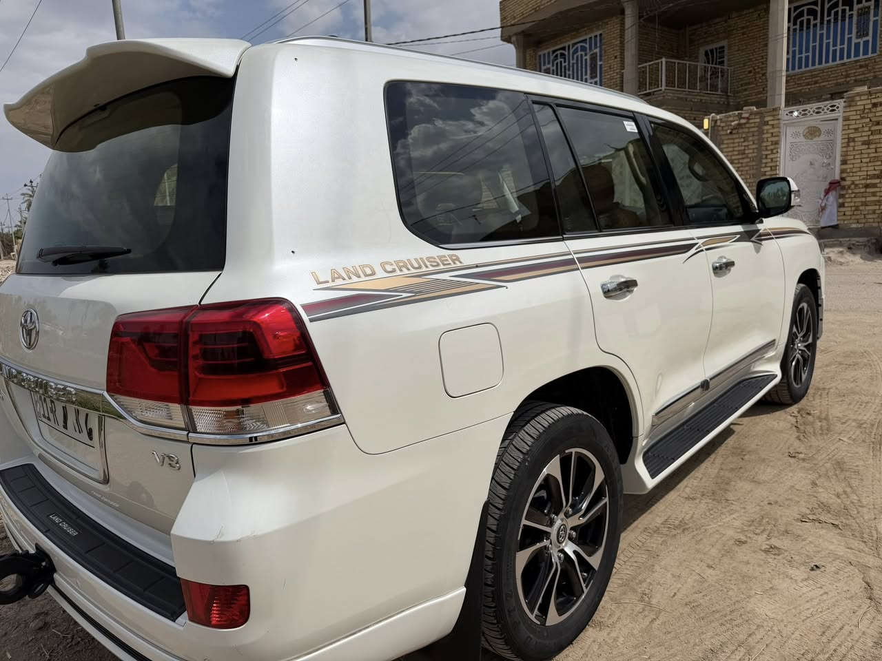 لاندكروز ٢٠٢١ Gxr
مكفولة كفاله عامه ماشيه ٦٩ 
السيارة بأسمي رقم بغداد 
٨ سلندر ٤٦٠٠
السعر ٥٦٠ وبيها مجال 
مكاني الديوانيه

‭***********٧‬
غير متواجد ع فيس
