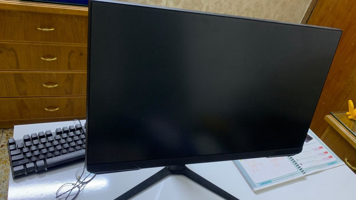 سلام عليكم
شاشة للبيع. Odyssey g3 24

24 بوصة

165 Hz 

1ms

السعر 130 وبيها مجال

مكاني بغداد العبيدي

رقمي ***********

ادمن❤️
