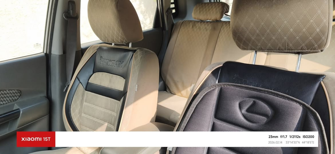 السلام عليكم
توسان موديل ٢٠٠٨ 
وارد كوريا 
بيها صبغ بالجاملغات الاماميه 
وطخه بالجاملغ الخلفي ومصلحه 
السياره جاهزه من كلشي ومناقصها شي 
ماشيه ٢٠٠ الف وشويه 
بيها جراد بسيط بالصبغ 
السياره كير عادي 
السعر ٩٥ وبيها مجال


**إذا كنت صاحب هذا الإعلان وتريد حذفه لأي سبب، رجاءا أرسل رسالة إلى الدعم الفني**