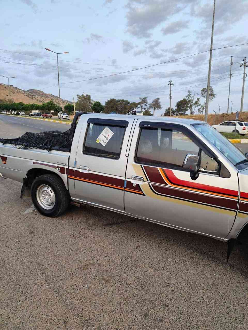 نيسان پیکاب 1991
گیرو مەکینەی 2002
فرۆشتنی خێرا!!!!!!!!!!
سیارکی زۆر جوان. خاوینە 
کیرمەکینەی.  بەشەرت مەکینەی تازە دا گیراوە 
کاربەیاتی هە موو مەزبووتە لایتو فسجەو کە رمی  ئارم پلاستیک سلیمانی داعموو لیدراو خاسی نیە شانسی بە شەرت مەکینەی لۆک لۆک 
مالی دۆستە پاتری تازەیە بانس ئەفلجە پیشوو 
پشتی هه موو مەزبووتە  سعر  27 کەمیک مە جالە  
*********** 
*********** كويسينجاك, أربيل
