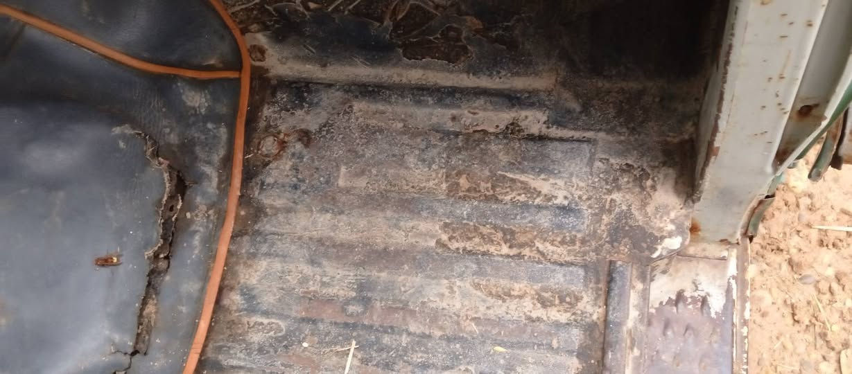 واز للبيع 2000الى تصال على هذا رقم ***********/***********
