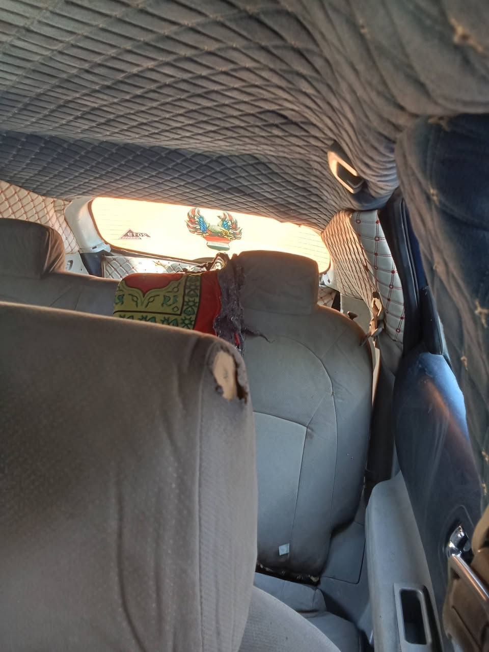 السلام عليكم نيسان روج 2009 للبيع سيارة مكينه خير من الله ضربتها بالتكم الامامية بونيد مفتوح عليها فقط 
صدر امامي خلفي جديد تايرات نص عمر كهربائيات كامله لايت زنون رقم ديالى مميز سنوية لل 28 صاحبها يريد تحويل 
ملاحظة السيارة بالجهاز يطلع كيرها تعبان بس هوه كلشي مابيه بس بيه ضعف بالاوفر
وبيها نضوح مال دهن من الطبكة مال الكير 
سعر مناسب  58 ورقة وبيها مجال مكاني ديالى جلولاء 
***********
