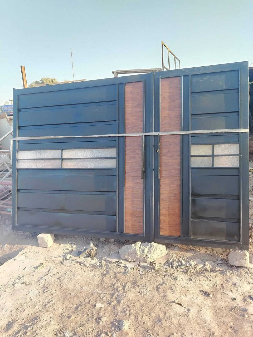 حداد متنقل عام ***********
حداده عامه وتصليح
