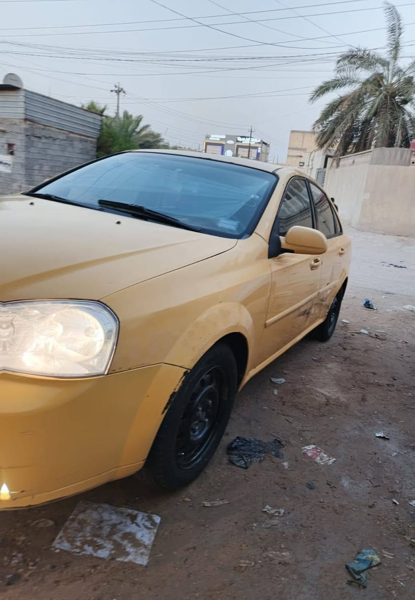 سلام عليكم اخوان اوبترا خليجي 2010 گير عادي گير جديد محرك جديد تبريد ثلج و منظومة زنون السياره بيها ضربه خفيفه بالباب مثل ما موضح بالصوره و بيها الدوسة صفحت العبري و اربع اصابع معدل بارد بدون صبغ بالمدكر الخلفي جهت البك لايت غير هاذا السياره ما بيها شي ما بيها صبغ و البدي بي جراد السعر 53 ورقة والسنوية لل 2031 بأسمي السيارة و مصفرة من الغرامات
***********
