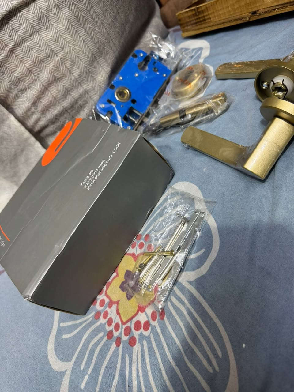 السلام عليكم 🫡
كيلون باب نوع ثقيل سعر القطعة 20 عندي قطعيتن الي يريهم ثنينهم يراسلنيً


**إذا كنت صاحب هذا الإعلان وتريد حذفه لأي سبب، رجاءا أرسل رسالة إلى الدعم الفني**