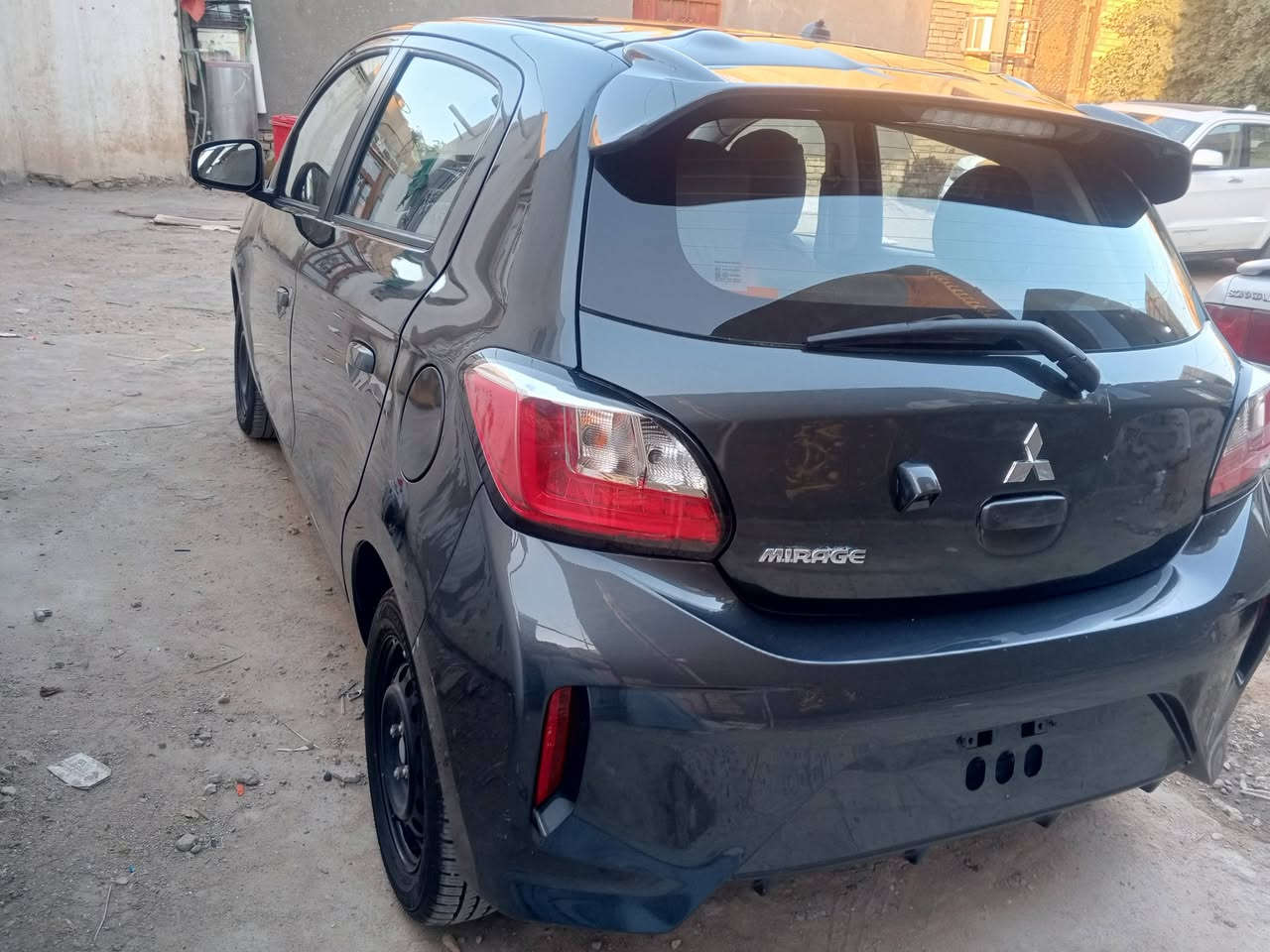 ميراج 24 ماشيه 10 قطعتين تبديل
بدون رقم ***********
