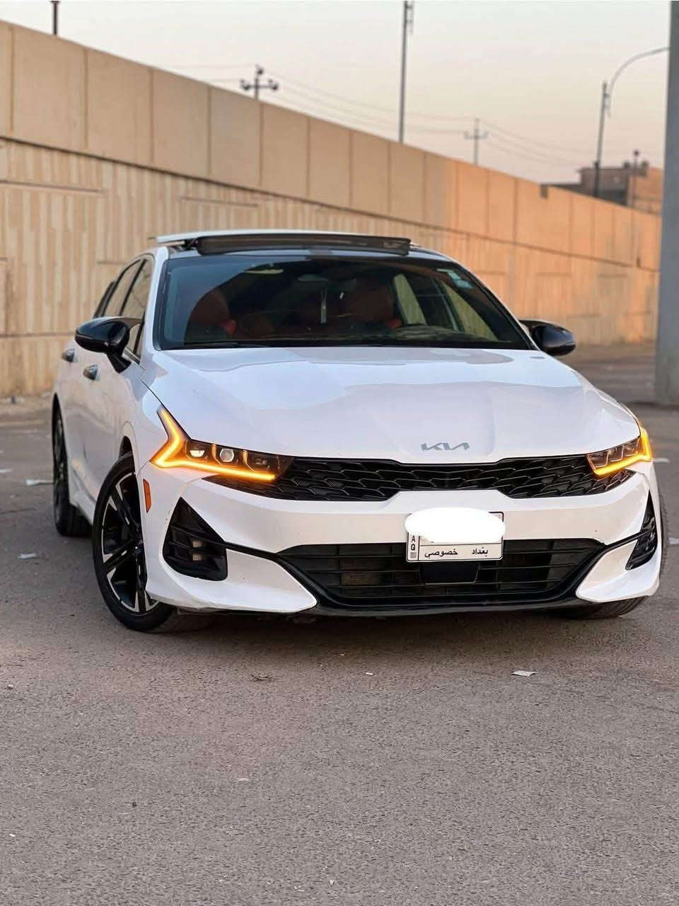 سلام عليكم 
كي فايف موديل 22 جي تي لاين فول للاخير سياره معروفه مواصفاتهه  رقم بغداد نگليزي باسمي سنوية ل2029 ضربتهه بنيد وجاملغ بدون دواخل الدعاميه راجعهه نفسهه بدون ايرباك السياره ماشيه66 ميل جاهزه من دعاميه للدعاميه برغي مابيهه نقص مكاني ذي قار الناصريه
موبايل *********** السعر 180 بيهه مجال بسيط ناصرية, ذي قار
