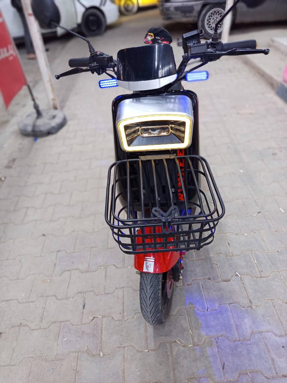 السلام عليكم دراجه شحن للبيع ار 7 5 باتري
مواصفاته بلوتوث تشغيل كارت مفتاحين نظيف


**إذا كنت صاحب هذا الإعلان وتريد حذفه لأي سبب، رجاءا أرسل رسالة إلى الدعم الفني**