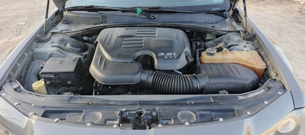 السلام عليكم اوباما مديل 18 اصل بجم عريض منضومته زنون ويل 18 كشانت حضن داخ جلد حداديه جديده كير محرك مكفول مكينه ( 6 )3600 تبريد تدفئه لون اسمنتي السياره بدون حادث ابد الشاصي ولغد كله سليم راشين بطش عل صبغ ونصبغت السونار داخل المنشور مكاني كربلاء سعره 170 وبيه مجال ***********
