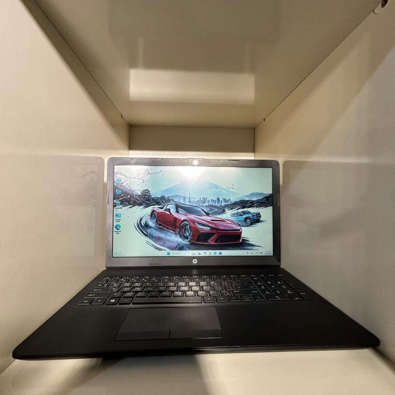 لابتوب HP - الجيل الثامن - هارد عملاق 1256 كيكا 💚🔥

كور i5 جيل 8 / رام 8 كيكا DDR4 

هاردين : الأول SSD حجم 256 كيكا .. الثاني HDD حجم 1 تيرا (المجموع حجم عملاق 1256 كيكا)

كارت شاشة Intel UHD Graphics 620 حجم 4 كيكا 

شاشة 15.6 انج

أحدث و أسرع نسخة وندوز - Windows 11 Pro – 25 H2

#السعر 375 ألف مع #سيت_هدايا_موضح_بالصور 🥳

#ملاحظة: ضمان إسبوع إستبدال فوري + يوصلك مع الهدايا مغلف داخل كارتونه بكل عنايه وأناقة 🎁

مكاني بغداد (توصيل #مجاني بكل العراق)

*********** (موجود واتساب)
