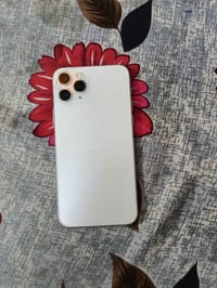 آيفون ١٣ • نظيف جدا • نجف