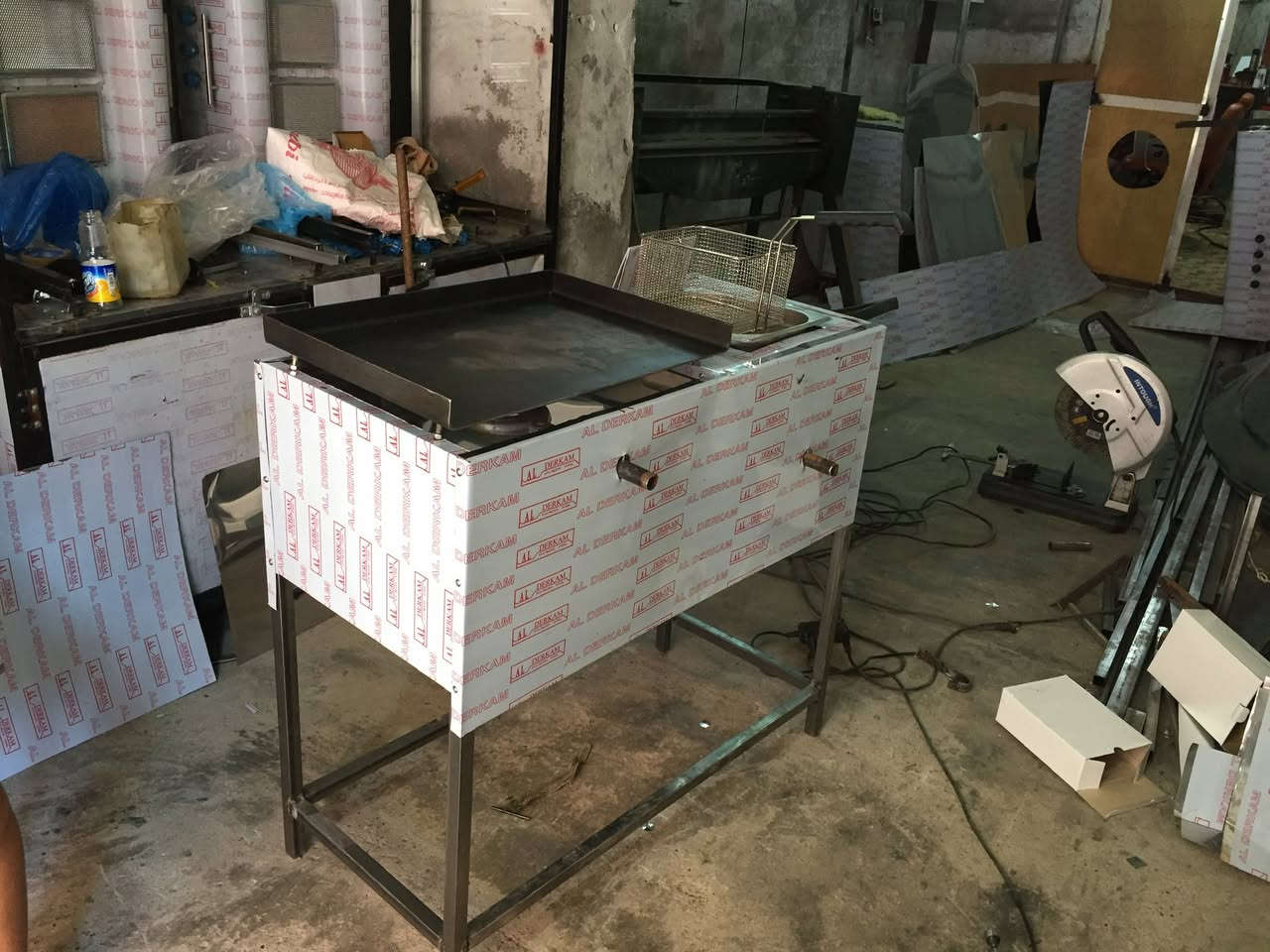 معمل ومعرض النهرين بغداد علاوي شارع ٦
***********
***********
