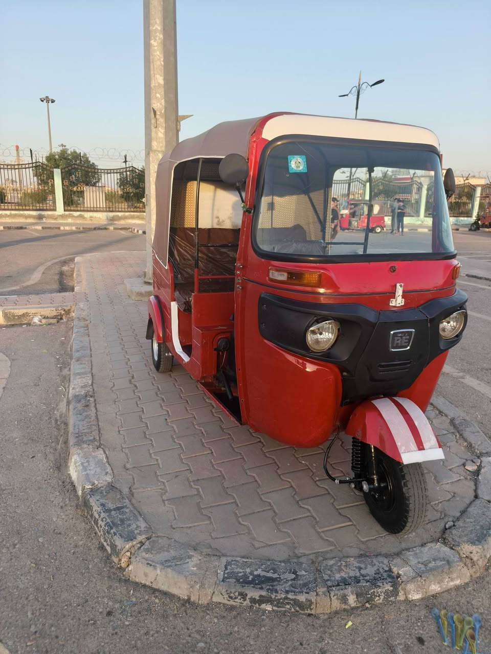 سلام عليكم شباب تكتك موديل 2018 رقم وسنويه تكتك كشره كفاله بيه طكه بصيده بل الغد والمكينه مجفته العنوان ميسان ***********
