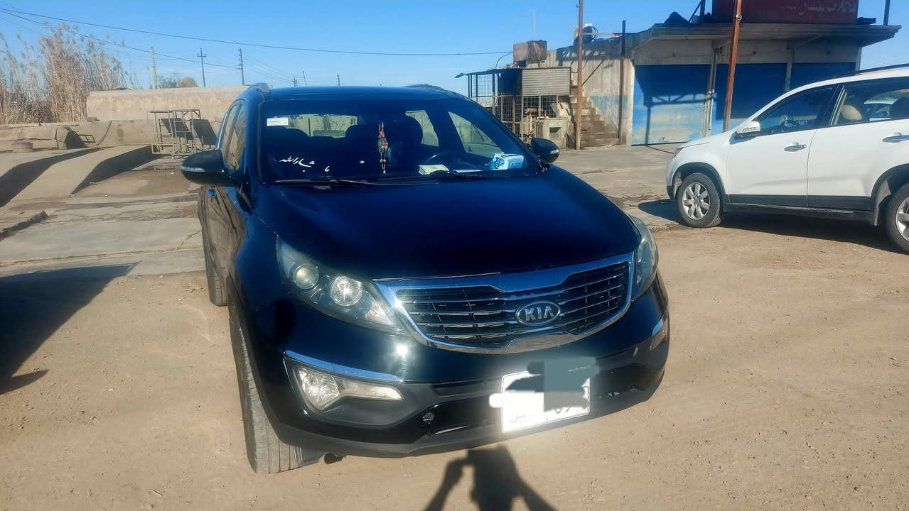 سلام عليكم كيا سبورتج 2011 بنوراما خليجي كير محرك شرط محرك دوش تايرات جديد تخم جديدراديتر تبريد جديد السعر  102 /*********** بس بيع بدون مراوس
