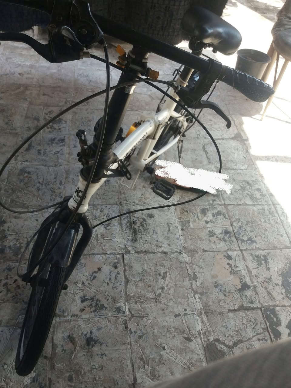 سلام عليكم بايسكل للبيع ياباني ابو الطبكه حجم 20 بايسكل نضيف قليل الستخدام السعر60 وبي مجال للشراي مكاني مدينة الصدر للاستفسار عله الرقم ***********
