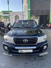 السلام عليكم لاندكروز موديل 2012 افطيم  سيارة كفالة ما عده بارد بسيط م...