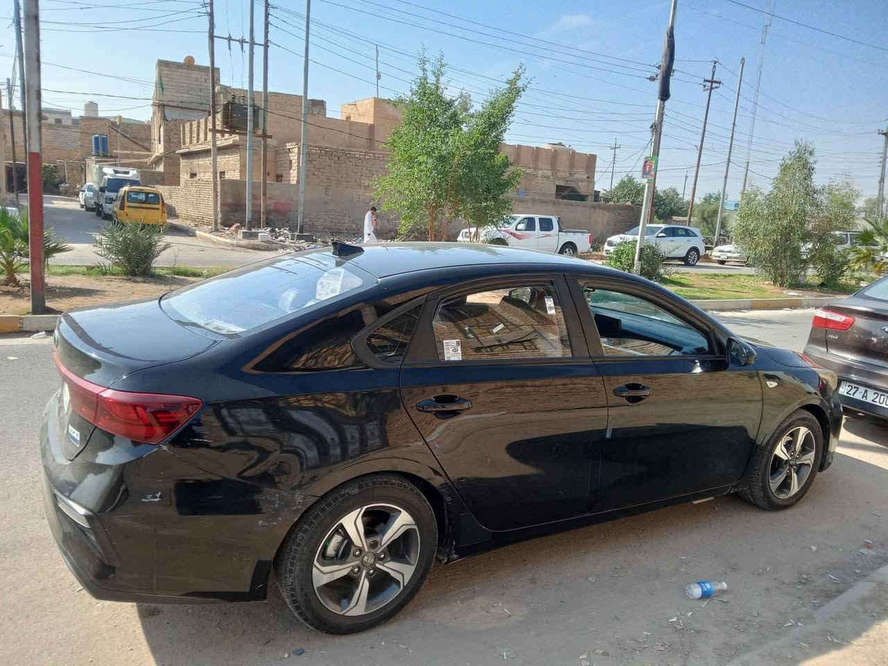 السلام عليكم سيراتو خليجي موديل 21رقم رقم قادسيه معوقين بيه بنيد تبديل ورشه خفيفه بجاملغ مكينه 1600ماشيه 112الف كيلو متر السياره جاهزه مكان الناصريه المركز السعر 115 بيه مجال ***********
