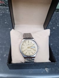 جنسبو • ساعة سويسري • اوتوماتك