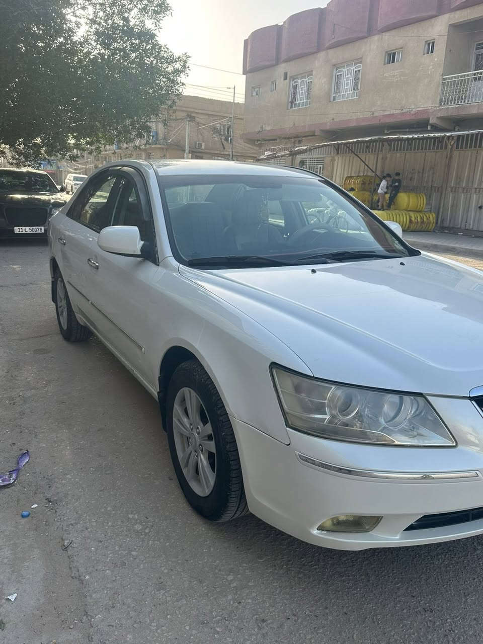 موديل 9 خليجي. بيها نص باب صبغ. ومكانين بارد محرك 2400 رقم بغداد حلوه وجاهزه موجوده بكربلاء 120 وبيها مجال ***********
