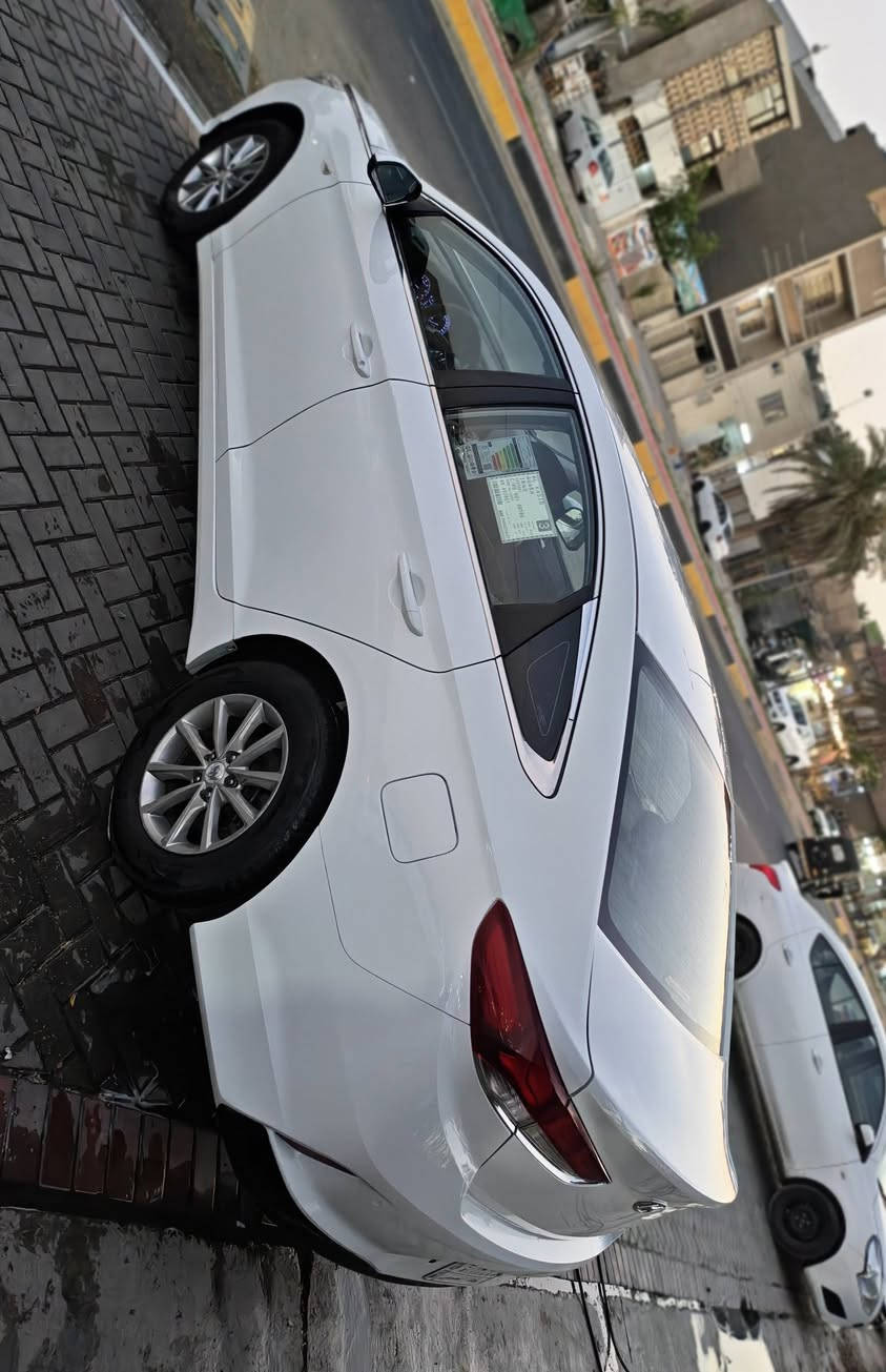 سلام عليكم سوناتا دخول جديد ١٩ كورية خط واحد غاز
جاهزة مكينة الفين دوش
تبريد قطعتين
سيارة مابيه نقص جديدة ماشية ٩٠ ألف
عنوان بغداد

***********
