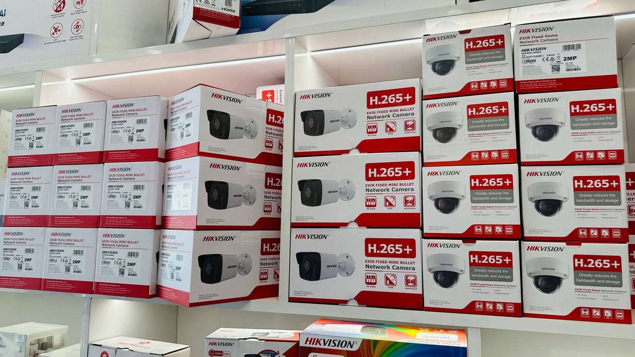 مكتب العمدة كروب
السلام عليكم وياكم مكتب العمدة كروب وكيل رسمي لدى hikvision 
متوفر جميع أنواع الكتات 2mp 5mp 
متوفر كامرات جدارية وسقفيه 
متوفر جميع أنواع الnvr
متوفر جميع أنواع الكيبلات الانلوك والايبي 
متوفر جميع أنواع البوكسات والستاندات


**إذا كنت صاحب هذا الإعلان وتريد حذفه لأي سبب، رجاءا أرسل رسالة إلى الدعم الفني**