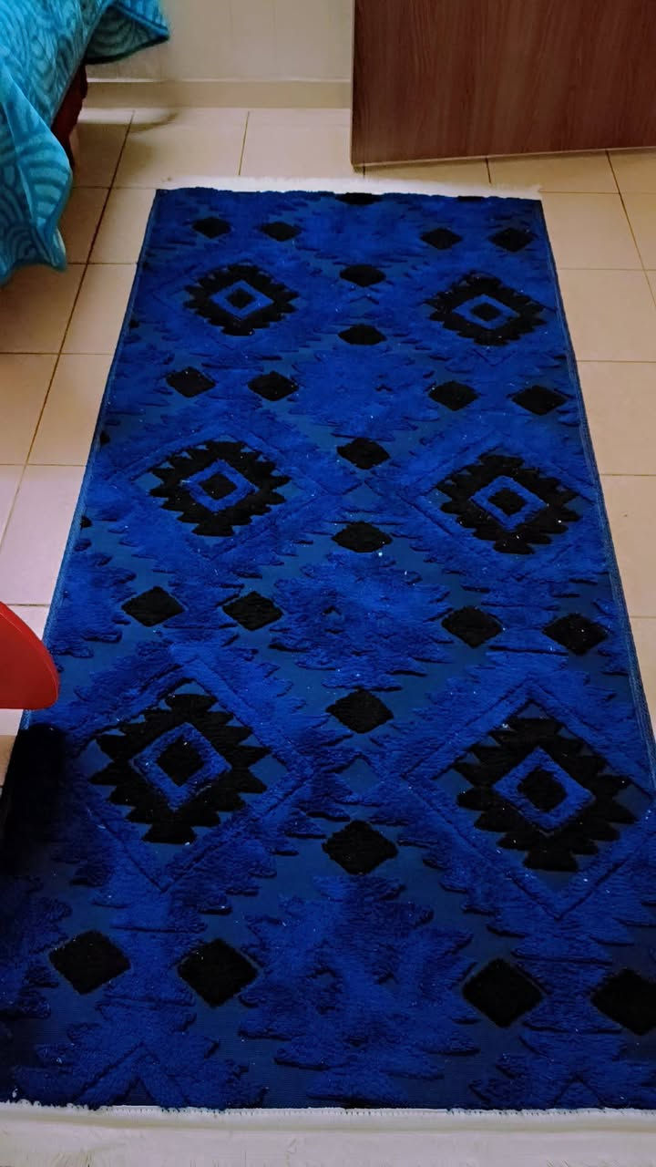 السلام عليكم حبايب عندي موكيتات للبيع جديدات نضيفات جداً للبيع سيت كامل 25قفل


**إذا كنت صاحب هذا الإعلان وتريد حذفه لأي سبب، رجاءا أرسل رسالة إلى الدعم الفني**