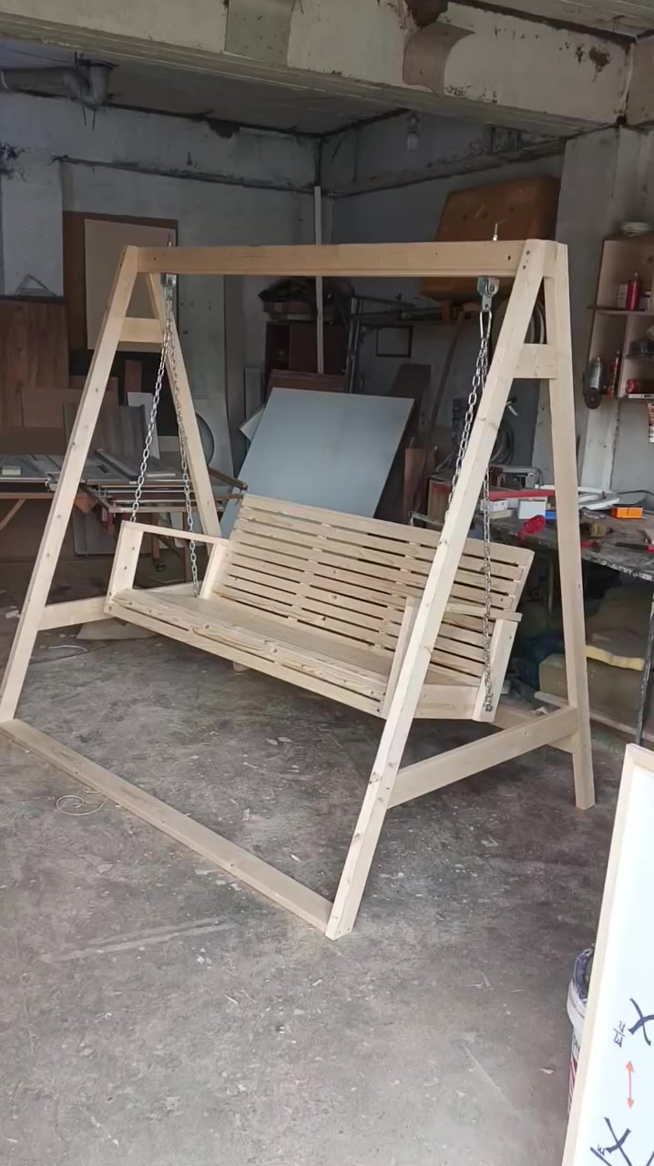 «لە دارە سادەوە بۆ کارێکی تەواو 👌
ئەمە کاری دارتاشییەکانمانە 🔨🌳»
*********** فايبةر   واتساپ
***********
