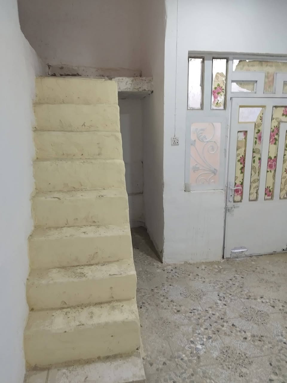 السلام عليكم
بيت للايجار شارع شفلات وره اسواق العبدلي غرفه وصاله واستقبال وتخاريج داخل وخارج ومطبخ استفسار واتساب ***********

