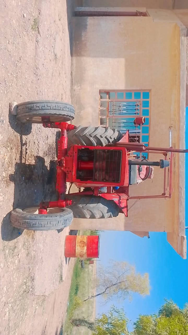 اسلام عليكم للبيع تركتر بلروز موديل 2001مكفول محرك  گير اكسن كلو شرط  رقم كركوك شرط التحويل  السعر 10 ملايين وخمسمية بي مجال  موشراي لايتصل محافظة نينوى ناحية ربيعة ***********      ***********
