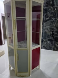 هايه زاويه مال كونتر سعره ١٦٥ وبيه مجال للبيع ٠٧٧٣٣٥١٨٦٤٩؛ متواجد فيس