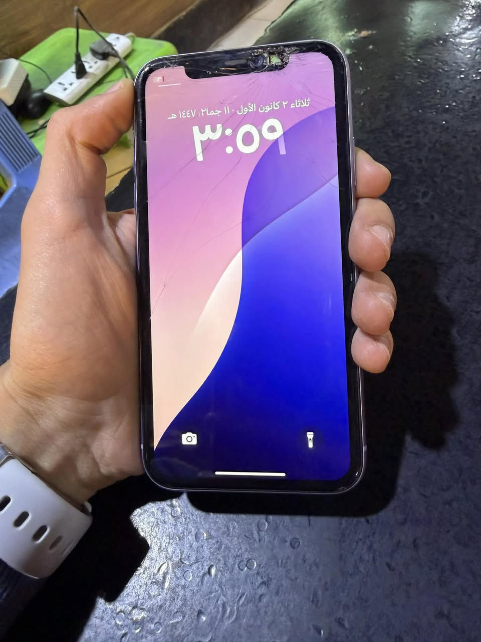 سلام عليكم آيفون 11 عادي ذاكره 64 بطاريه 100 مبدل الجهاز مثل مواضح بل صوره كسر بل كلاسه ابد مماثرً عل لمس والفيس إيدي واكف يحتاجله برمجه والباقي كله شغال السعر 140 وبي مجال كلش قليل للشراي تعال خاص أو اتصل عله رقم *********** المكان بغداد الإسكان شارع مستشفى الطفل فقط بيع
