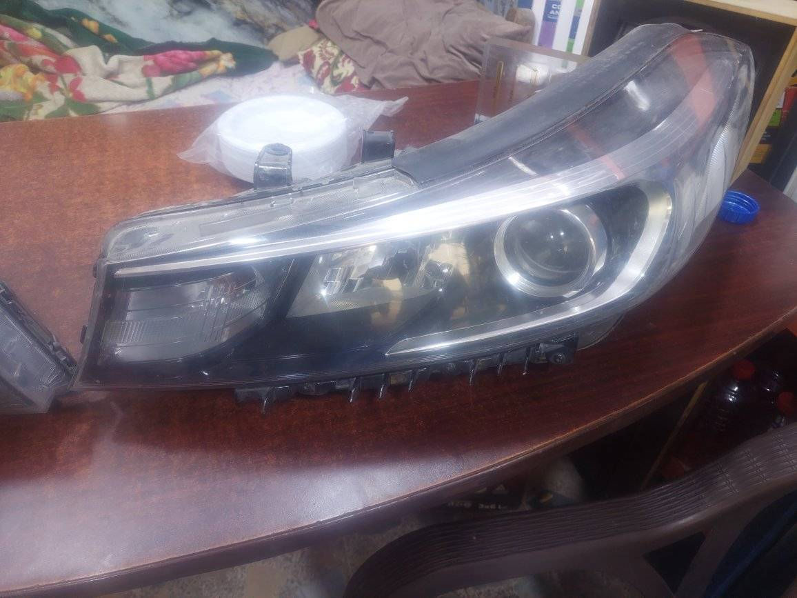 سلام عليكم مازدات مال فورتي سيراتو موديل 2017 او 2018 اصلي وسعرهن 150 الف ومكاني بغداد الامين الثانية *********** عدي
