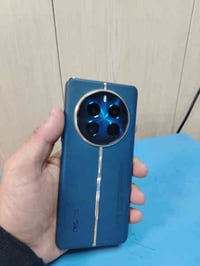 ريلمي 12برو بلس ذاكرة ٢٥٦  ملحقات كاملة  نظيف مامفتوح  للبيع  مكاني بغ...