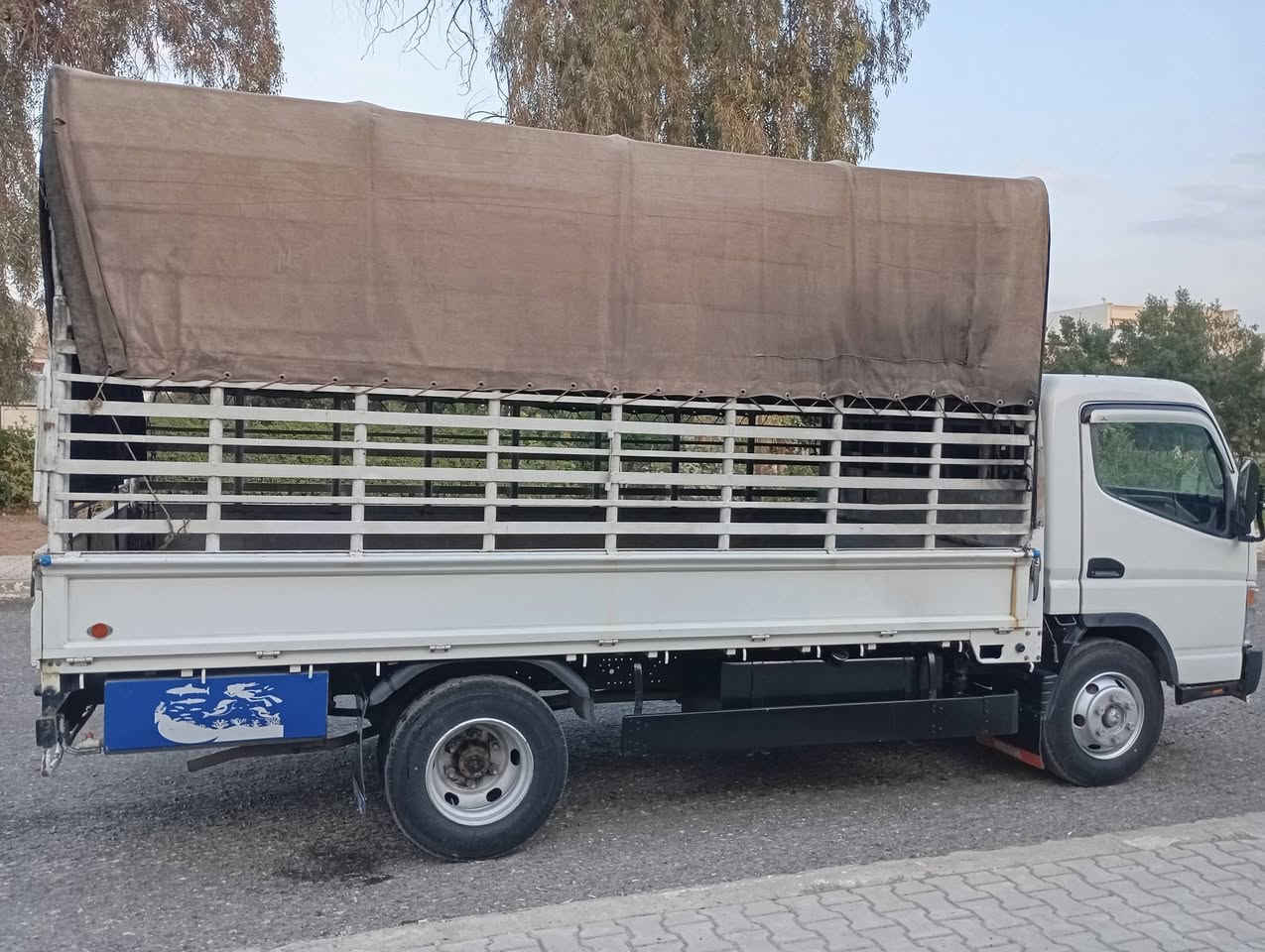 سلام عليكم 
البيع كنتر مسوبوشي حمل  موديل 2018
سياره جاهزه من كير- محرك اكسن 
المكان بغداد المحموديه 🏡 
التواصل /***********
