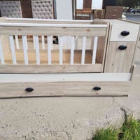 تخت طفل • أثاث أطفال • بي مجال