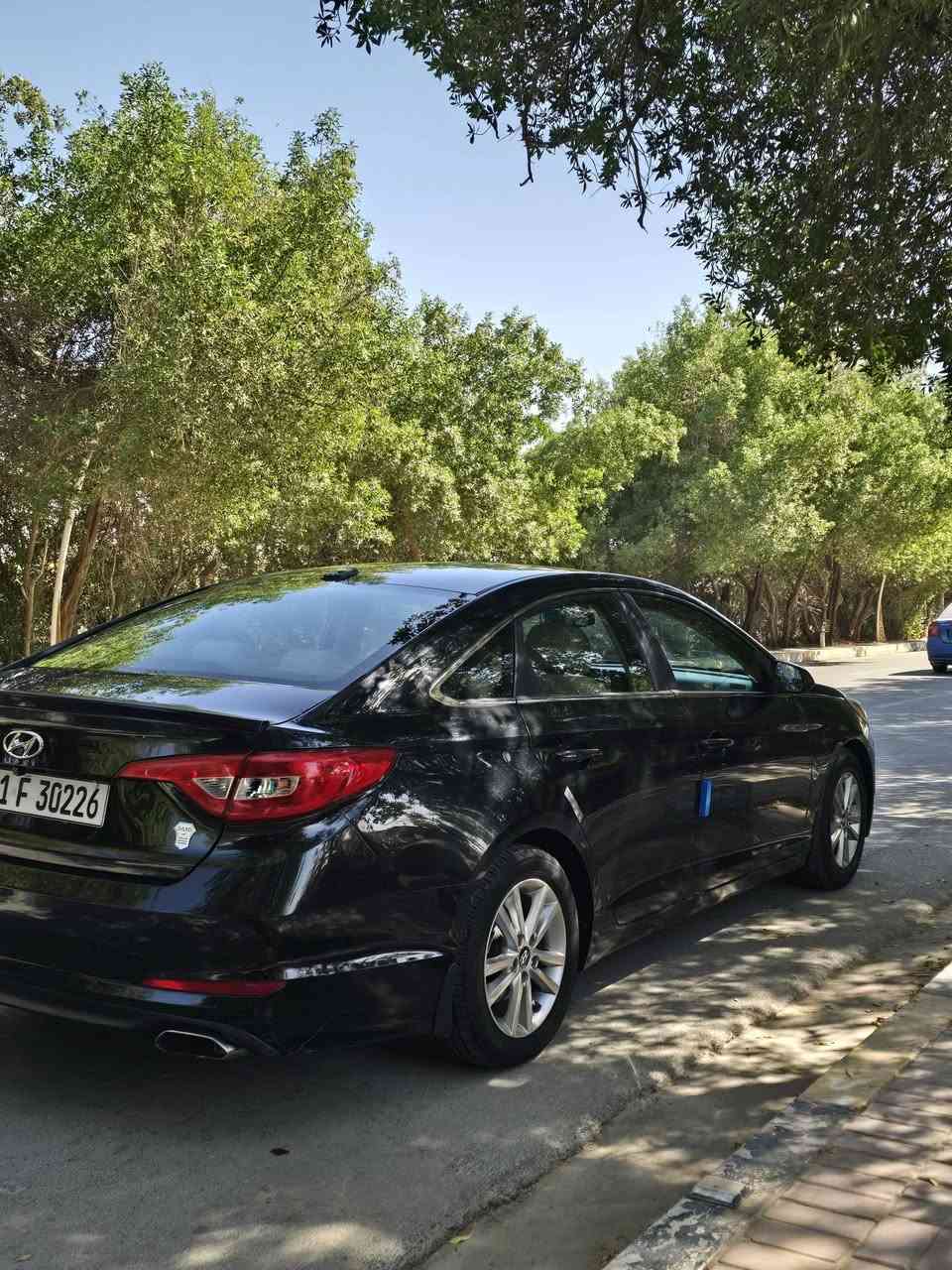 السلام عليكم 
سوناتا 2017
وارد امريكي تبديل قطعتين (بنيد + باب سايق) بدون دواخل.
مكينه 2400 gdi مكينه وكير كفاله السياره تبريد ثلج كامه السياره تايرات جديده حلوه السياره ونظيفه بيه اربع وضعيات قياده .
 العنوان النجف كوفه 
السعر /123$وبيه مجال حك الجيه 
للاستفسار الاتصال على الرقم ***********

