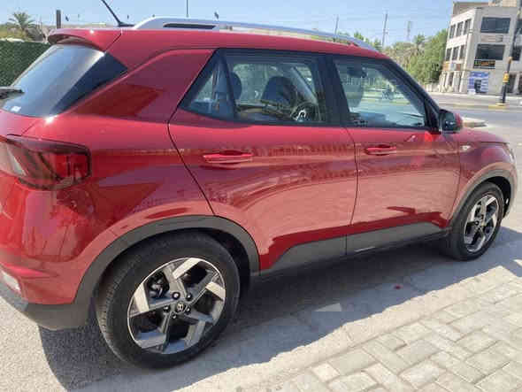 فينيو 2023 ديجتال داخل ابيض
دعاميه اماميه فقط مبدل 
ماشيه 12 الف جديده سياره 
رقم بغداد بسمي 
***********
