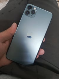 ايفون ١١ برو ماكس • ٢٥٦ • بطارية ٩٨