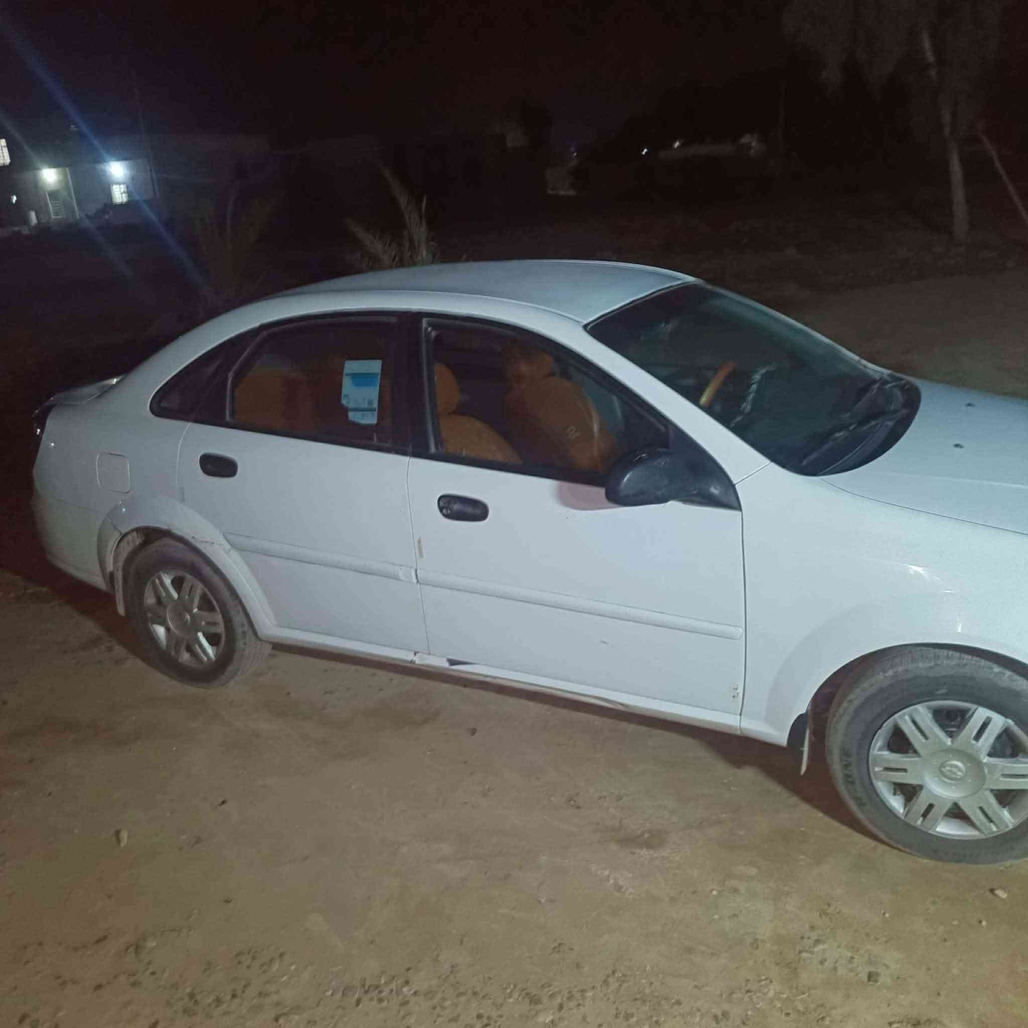 السلام عليكم
سيارة اوبترا 2004 للبيع نقد نقد نقد 

تدفئة تبريد شغال تايرات جدد كير عادي صدر نظيف محركها نظيف
كلشي بيها شغال شرط 
سيارة مال جناي 
المكان صلاح الدين الشرقاط قرية شاطي الجدر
السعر 65 ورقة و بيها مجال للشراي 
للاستفسار الاتصال على الرقم ***********
