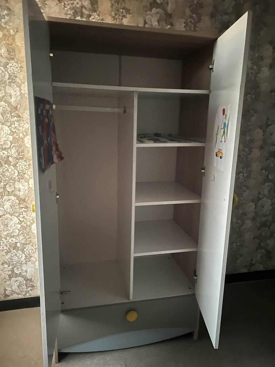 غرفةاطفال للبيع كلش نظيفه ماخذتهه غالية اريدهه ب300


**إذا كنت صاحب هذا الإعلان وتريد حذفه لأي سبب، رجاءا أرسل رسالة إلى الدعم الفني**