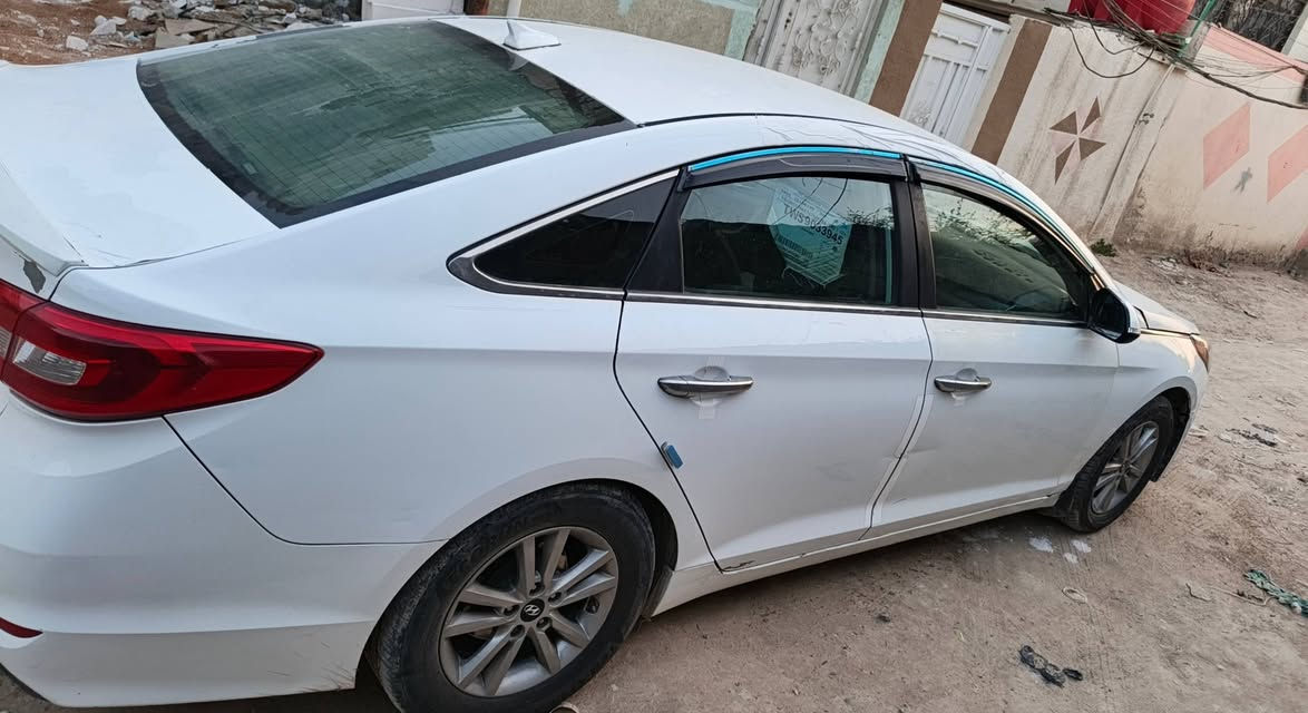 سلام عليكم سوناته موديل ٢٠١٥ محرك 2400 كير محرك مكفولات تبريد ثلج شاشه مانع نزلاق بيه تقشيط بجنطه ولقماره وتكم شويه بيهن وبيه ٣قطع صبغ رقم كربلاء بسمي مكان سياره طويريج سعر 103وبيه مجال لشراي الميعجبه المنشور يعبره ***********
