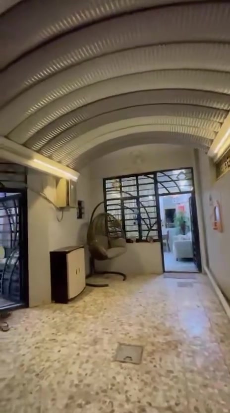 🏠بيت للبيع المساحة ٢١٠ متر الموقع ابو جوعانة الزراعي طابق ونصف سويت ثلاث غرف 

للاستفسار الاتصال بالرقم 
📞***********
