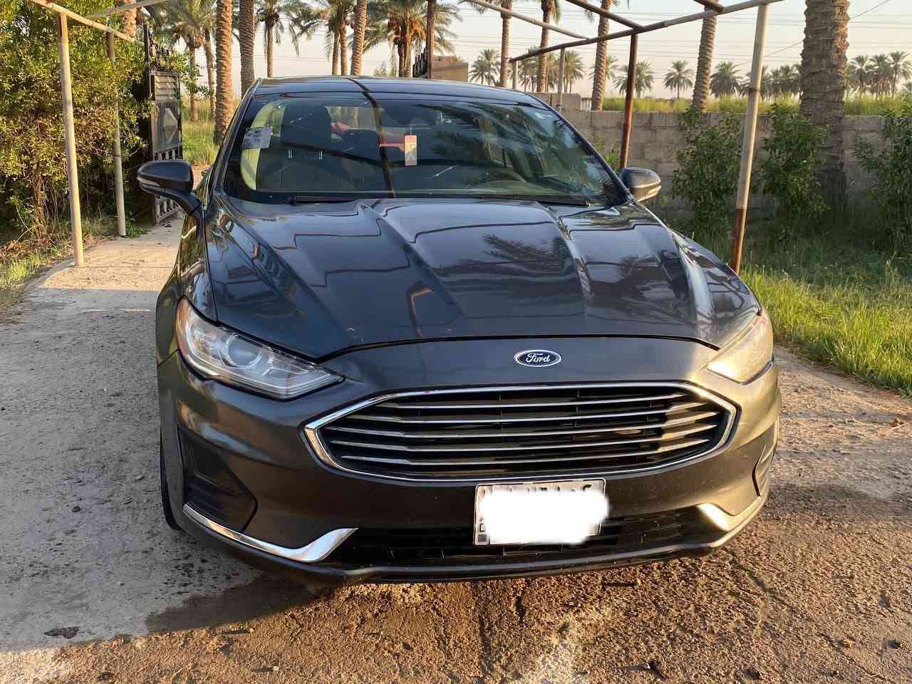 و السلام عليكم فورد فيوجن 1500 موديل 19 رقم انبار باسمي رقم دولي سنويه جديده محركها نص عمر وصدرها نص عمر تحتاج ترتيبات بيها بأمريكا صندوك وبالعراق بابين رش وجاملغ خلفي سعرها 68 وبيها مجال داخل نظيف كشر نظيف كلش ***********

