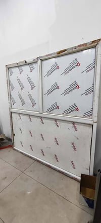 اغراض مطعم • شواية دجاج • طباخ مشعل