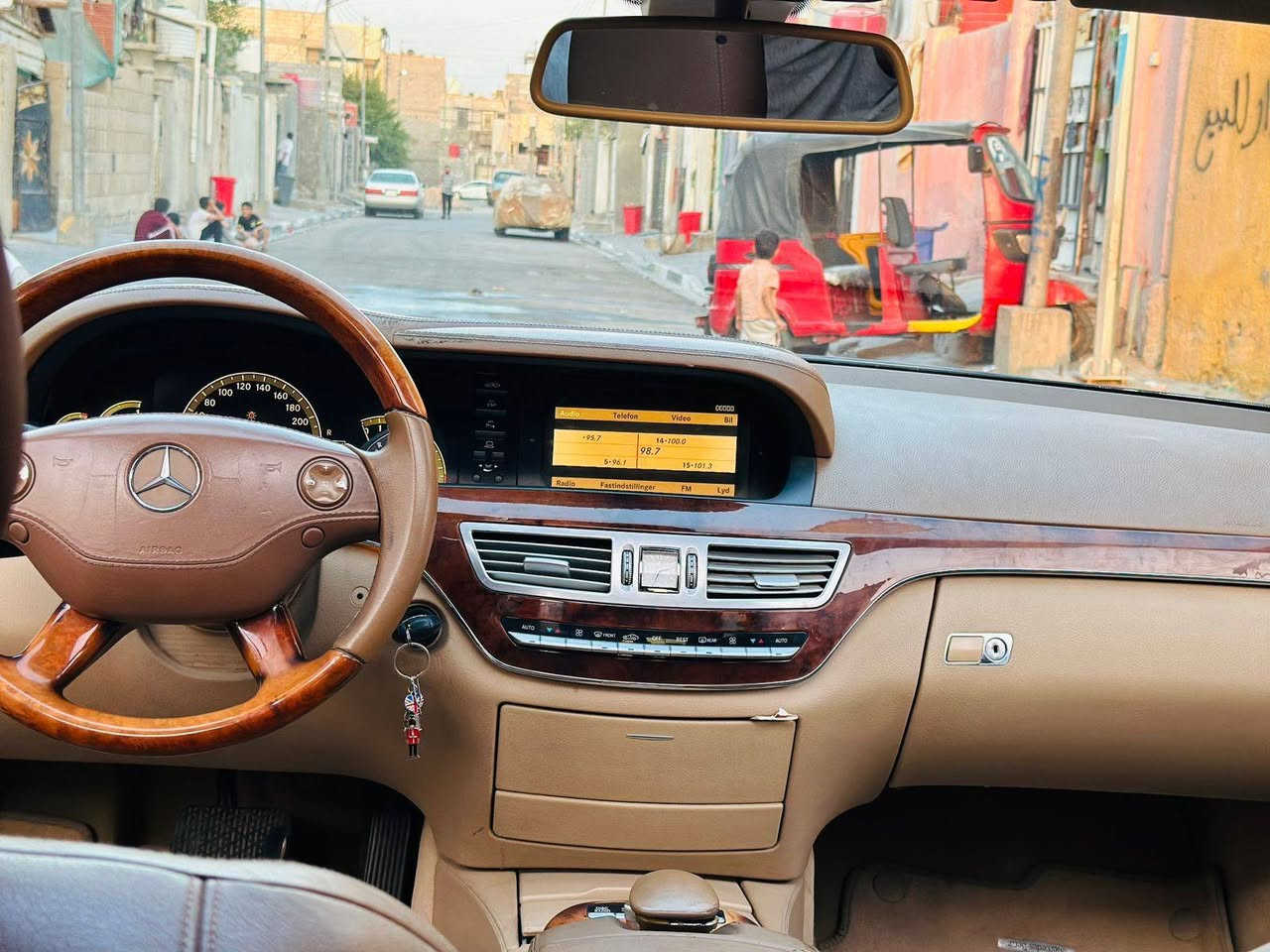 مارسيدس 2008 محدث مايباخ 2013 مكفوله كفاله من كصه وارد خليجي فول مواصفات مكان بصره  مراوس أو للبيع *********** سعر 90 وبيه مجال
