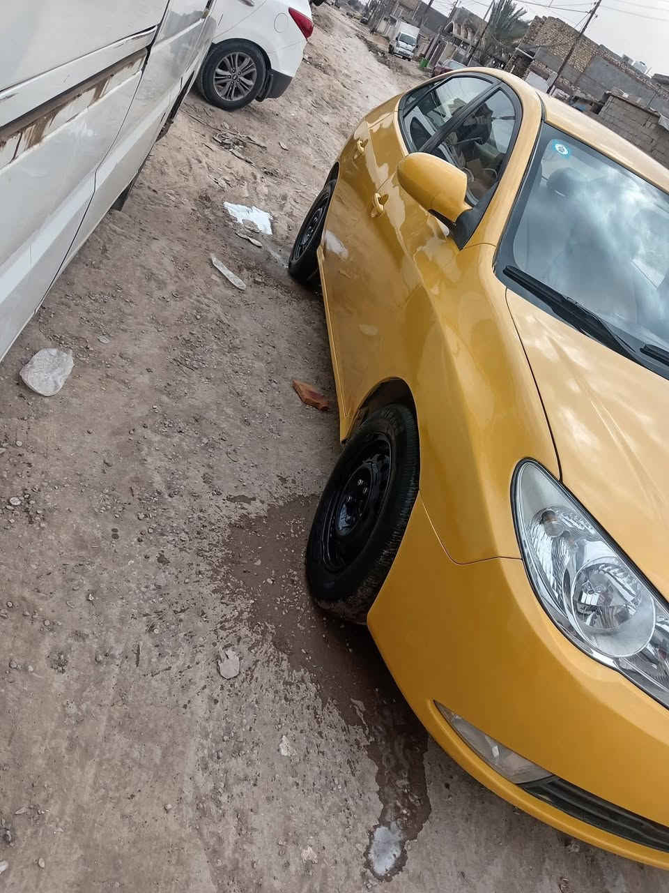 سلام عليكم
الانتر موديل ١٠ رقم انكليزي بسمي مصفره هيئة وغرامة
مكينه وكير وحداديه خير من الله وعل شرط
حادثه جاملغ امامي
مكينه ٢٠٠٠ دوش
تبريد
منضومه غاز ٦٠
تخم تاير جديد
السعر ٩٠ وبيه مجال
مكاني حله
***********
