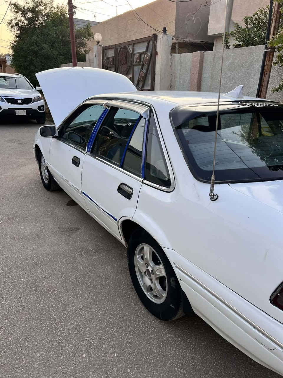 سلام عليكم
للبيع دايو برنس فراشه
موديل. 97
رقم انكليزي
سنويه بسمي الحد ٣٠
سياره خير من الله
باقي التفاصيل ***********
السعر 35
 ترهم قصط
المكان بابل
